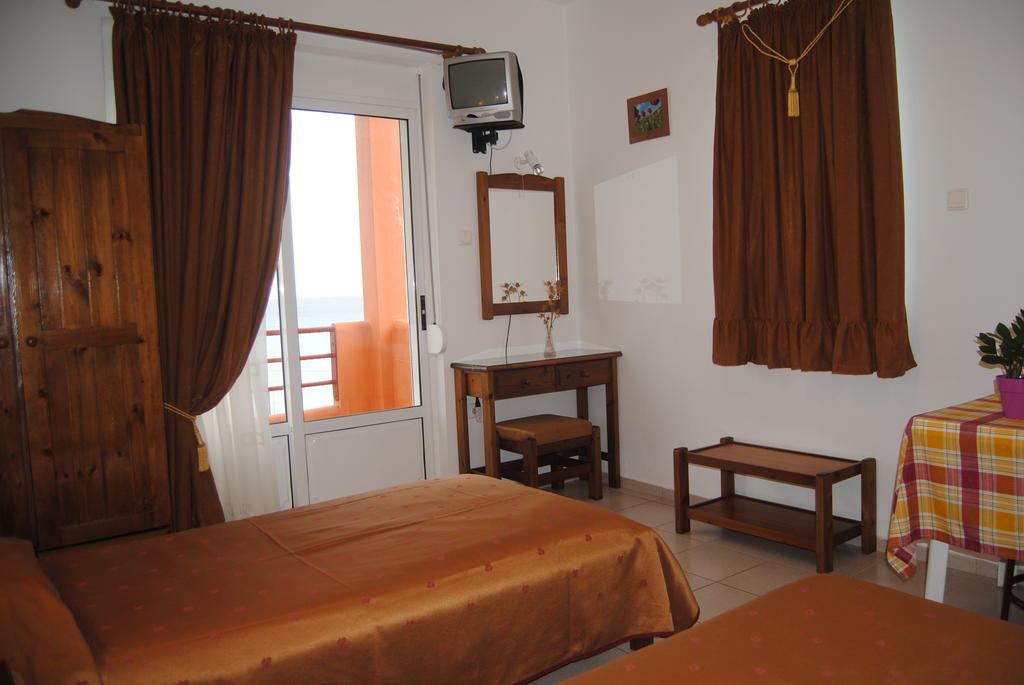 Maria Rooms Agia Ermioni 客房 照片