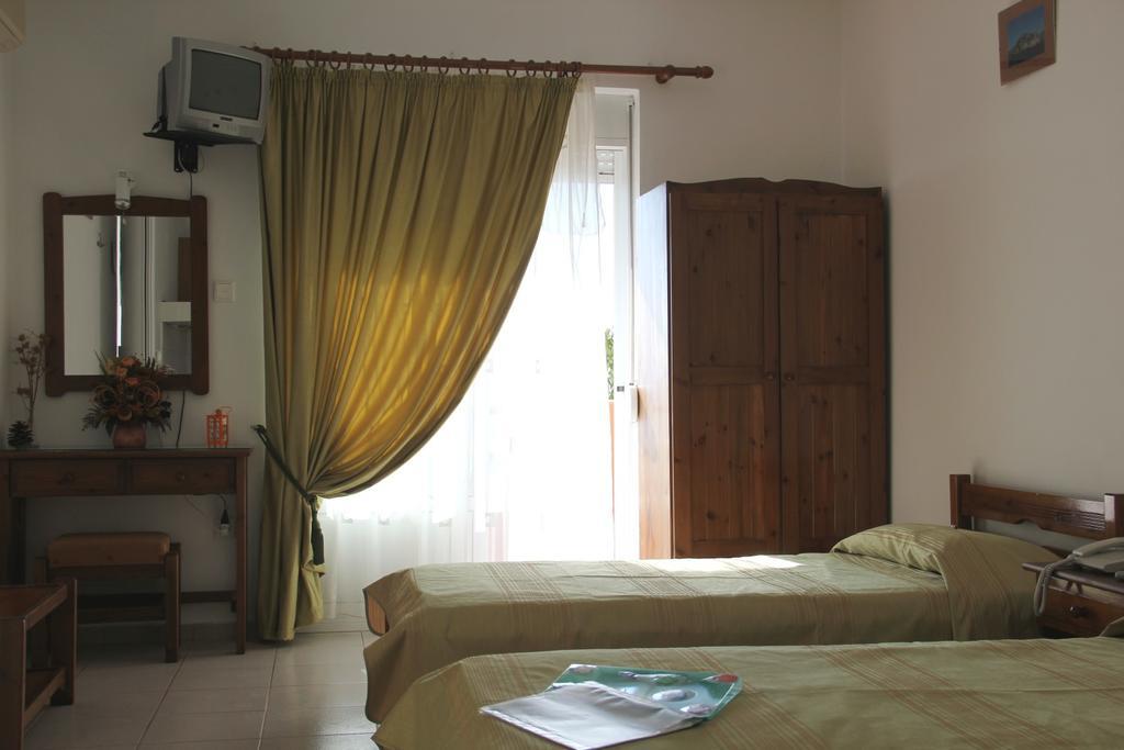 Maria Rooms Agia Ermioni 外观 照片